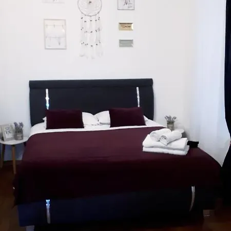 Apartment Leo Apartment's Center *